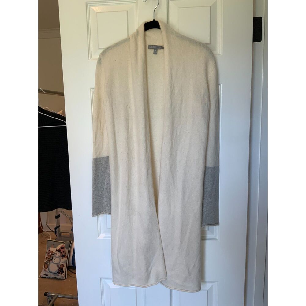 Neiman Marcus Cashmere Collection Long Cardigan — Size Small
